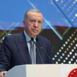 erdogandan deike 40 yil kutlamasi pjJAKERL