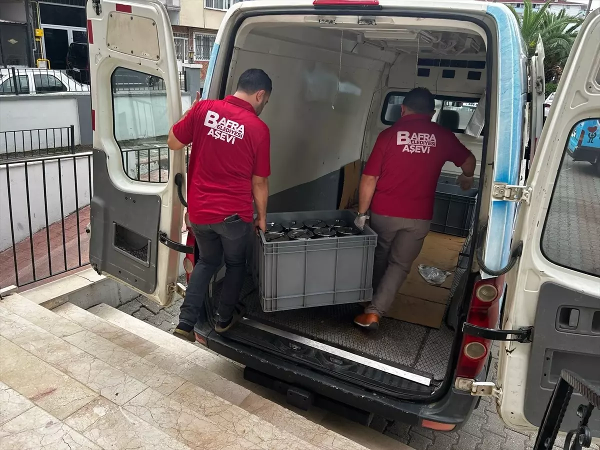 bafrada ihtiyac sahiplerine sicak yemek destegi mEDj3EtA