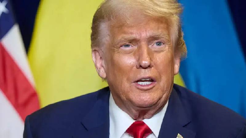 rusyadan trumpin k gittan kaplan sozune ayi yaniti 48fES4T4