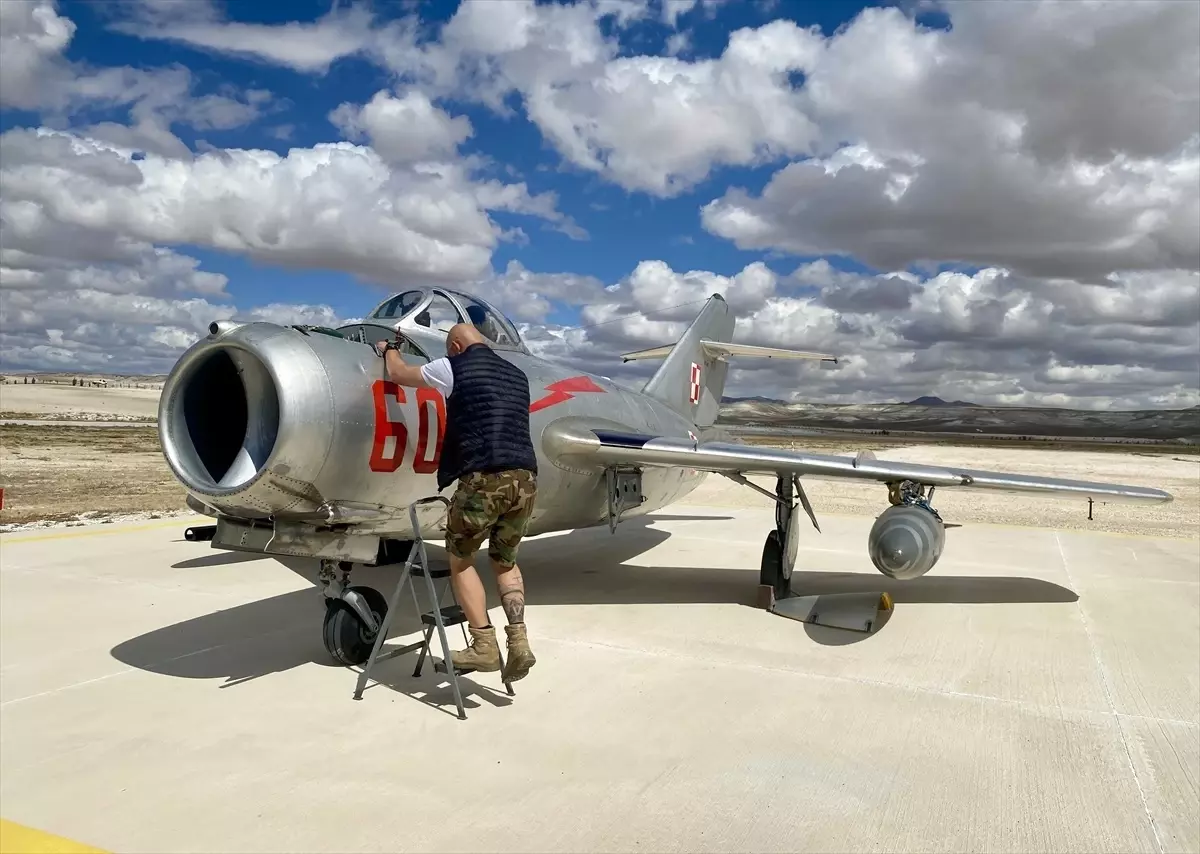 sivrihisar hava gosterileri basliyor 8Y7tYtZS