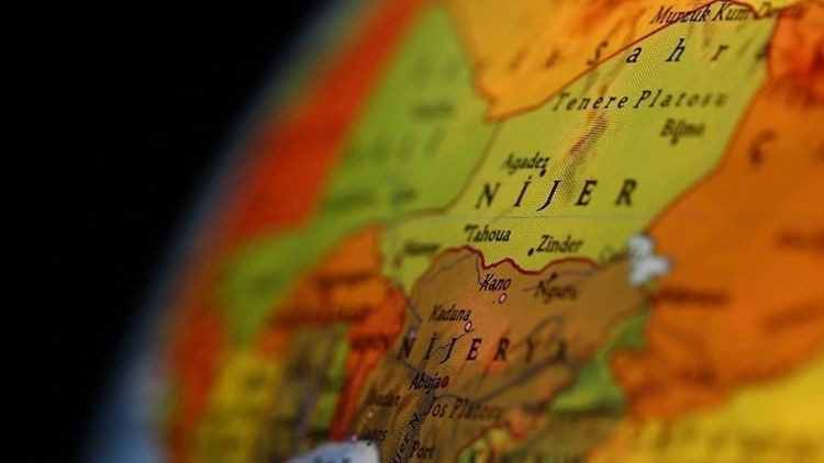 nijerde amerikali bir pilot kacirildi bKXOPJgb.jpg